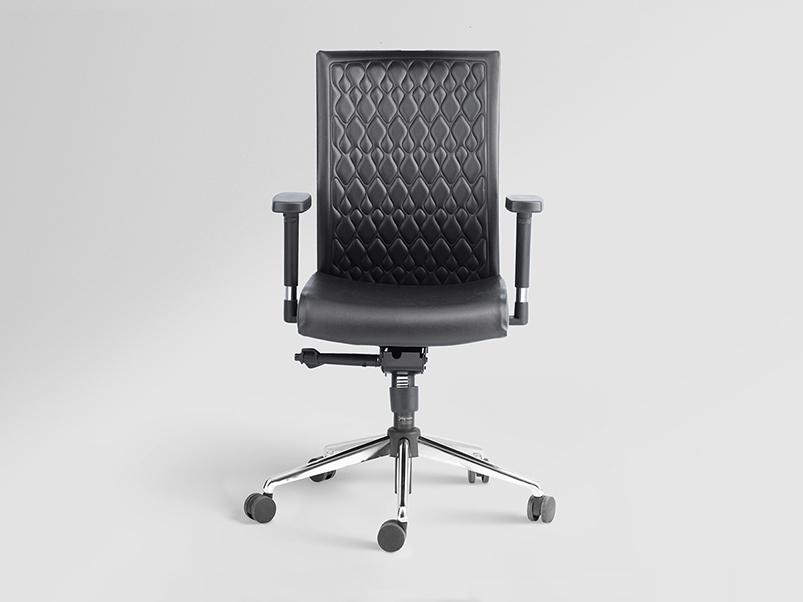 9 Best Ergonomic Office Chair Brands in India